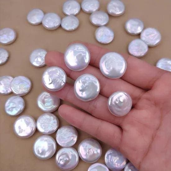 Flat, circular coin pearls